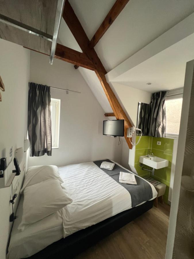 Budget Max Hotel 2*